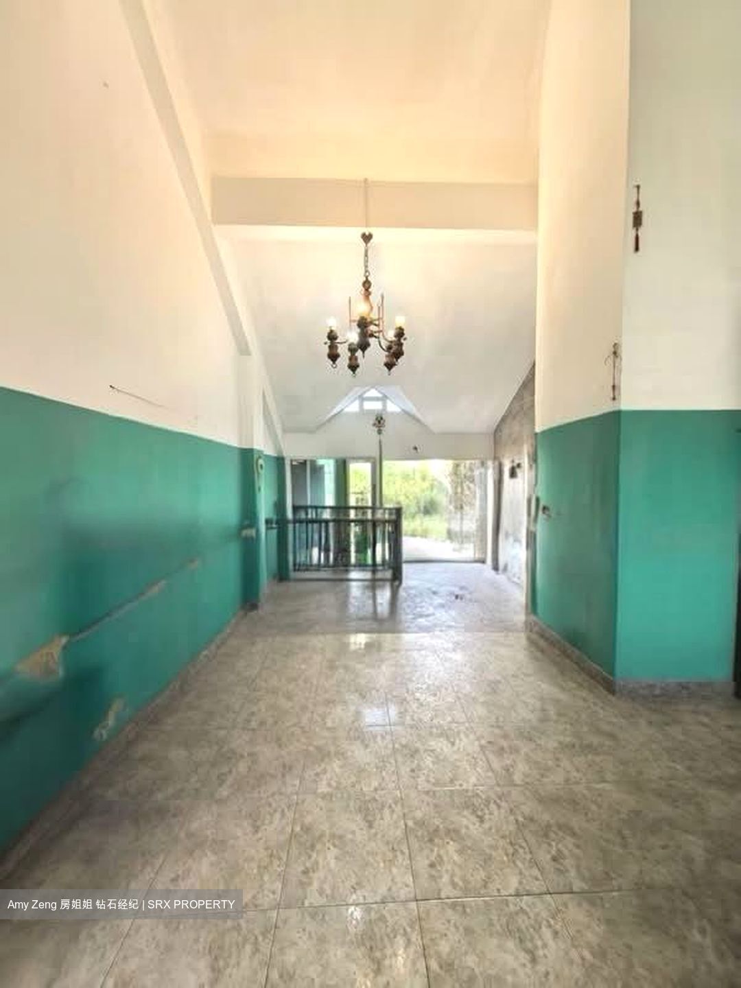 Opera Estate (D15), Terrace #579556871